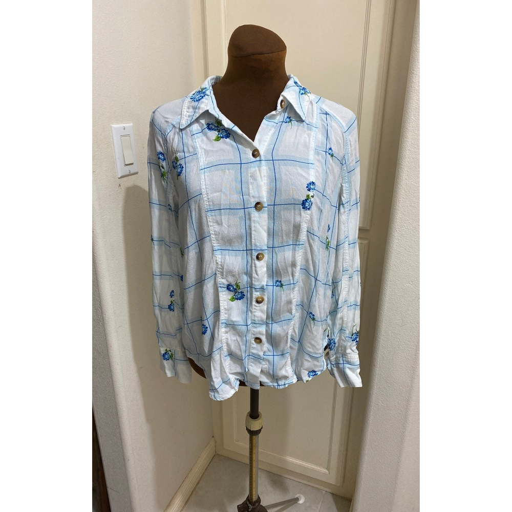 Free People Window To My Heart Button Down Size X-Small